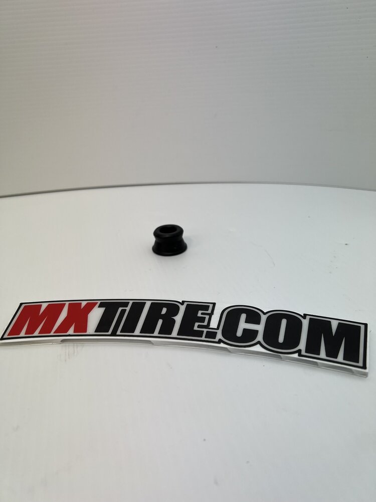 OEM SEALING BOOT SPARK PLUG 51739091000