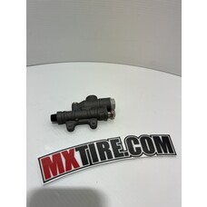 KTM / GASGAS / HUSQVARNA 77013060044 REAR BRAKE CYLINDER COMPLETE  KTM HUSQVARNA GASGAS 125 '09-'24