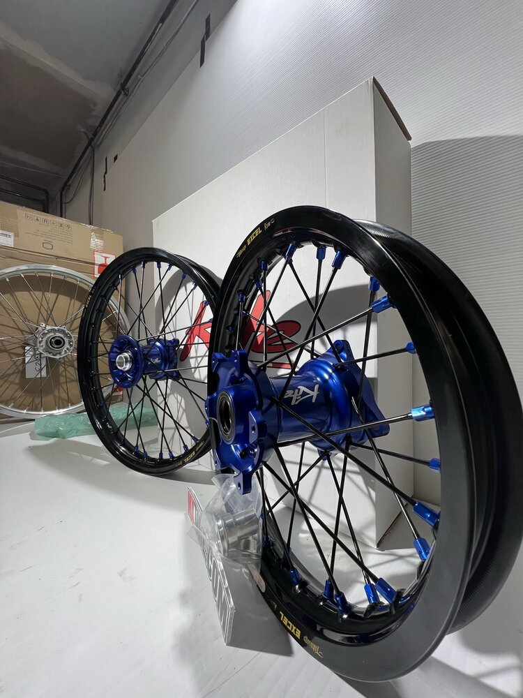 KITE WHEEL SET 14/17 -  HUSQVARNA KTM GASGAS 85 ‘21-‘24 BLACK/BLUE/BLUE