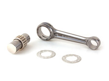 VHM VHM LIGHTWEIGHT CONNECTING ROD KIT KTM 125SX, HUSQVARNA TC125, GASGAS MC125 '16-'24