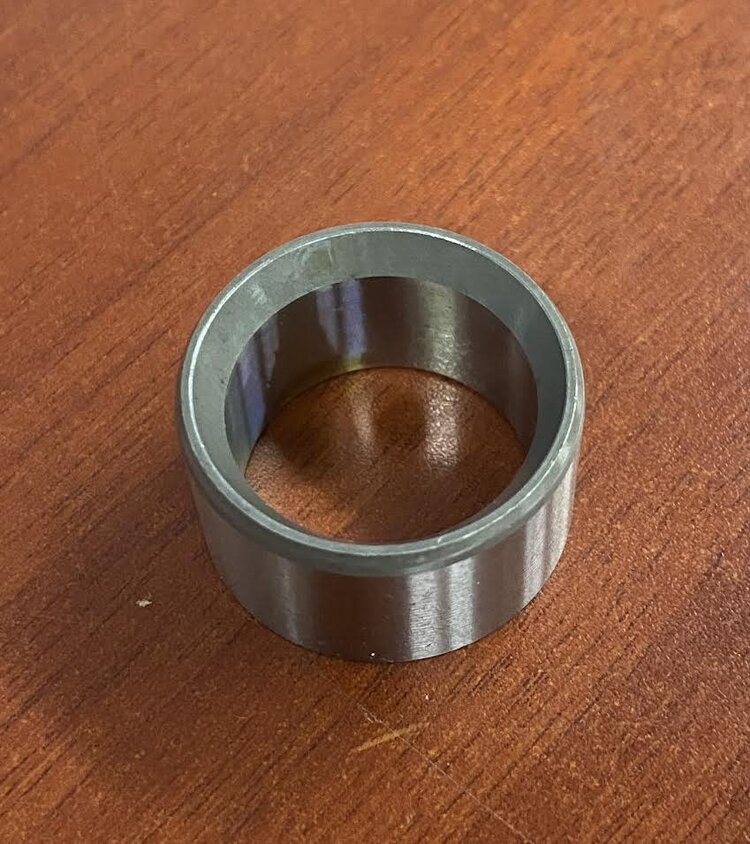 47233030000 SPACER CHAIN PINION