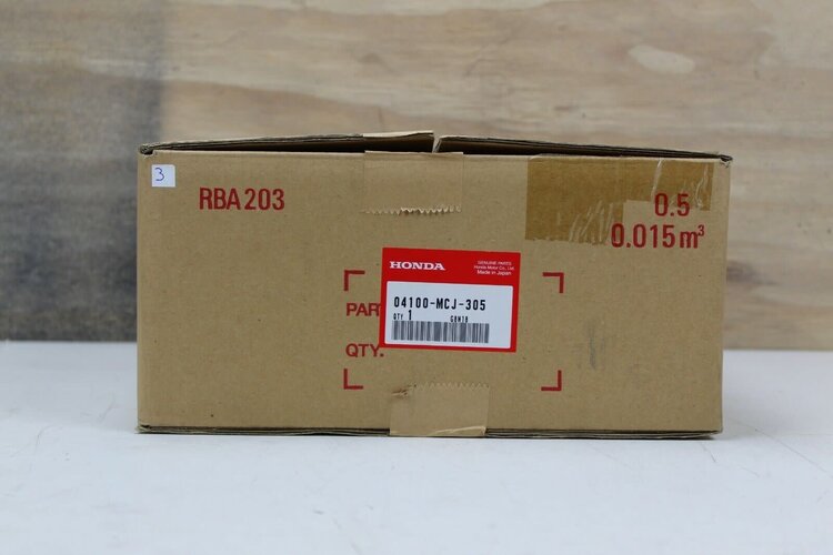 HONDA 04100-MCJ-305 STEERING STEM HONDA