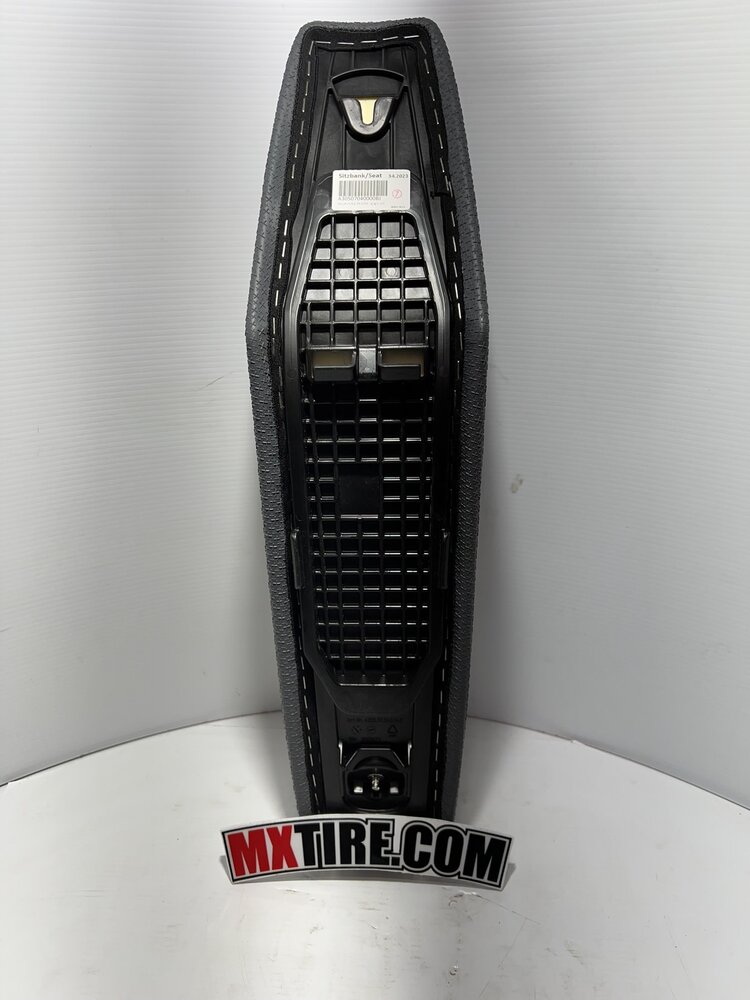 KTM / GASGAS / HUSQVARNA A30507040000BJ SEAT GREY KTM HUSQVARNA TC 65 '24-'25