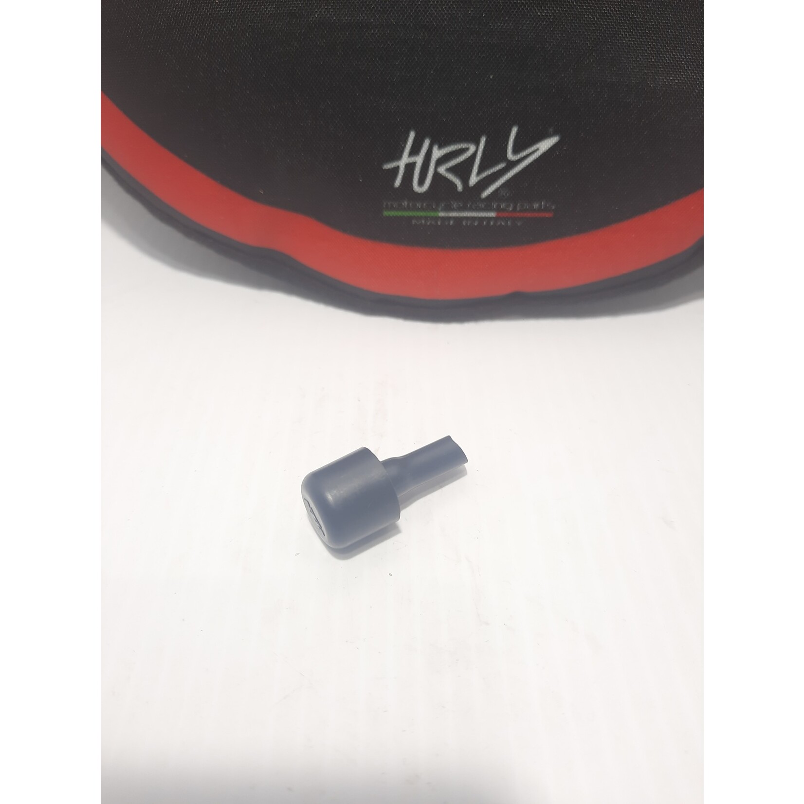 KTM / GASGAS / HUSQVARNA 46237036044  VENTILATION CAP