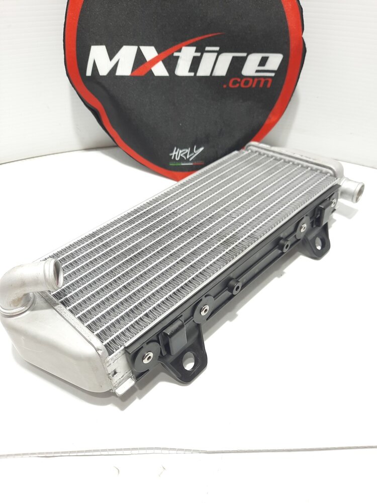 KTM / GASGAS / HUSQVARNA 50535007100 GASGAS/KTM OEM Radiator, LEFT