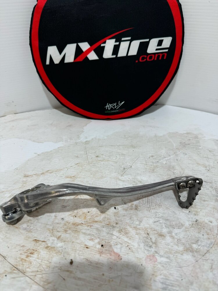 A44013050044 REAR BRAKE LEVER GASGAS 2024 EC250