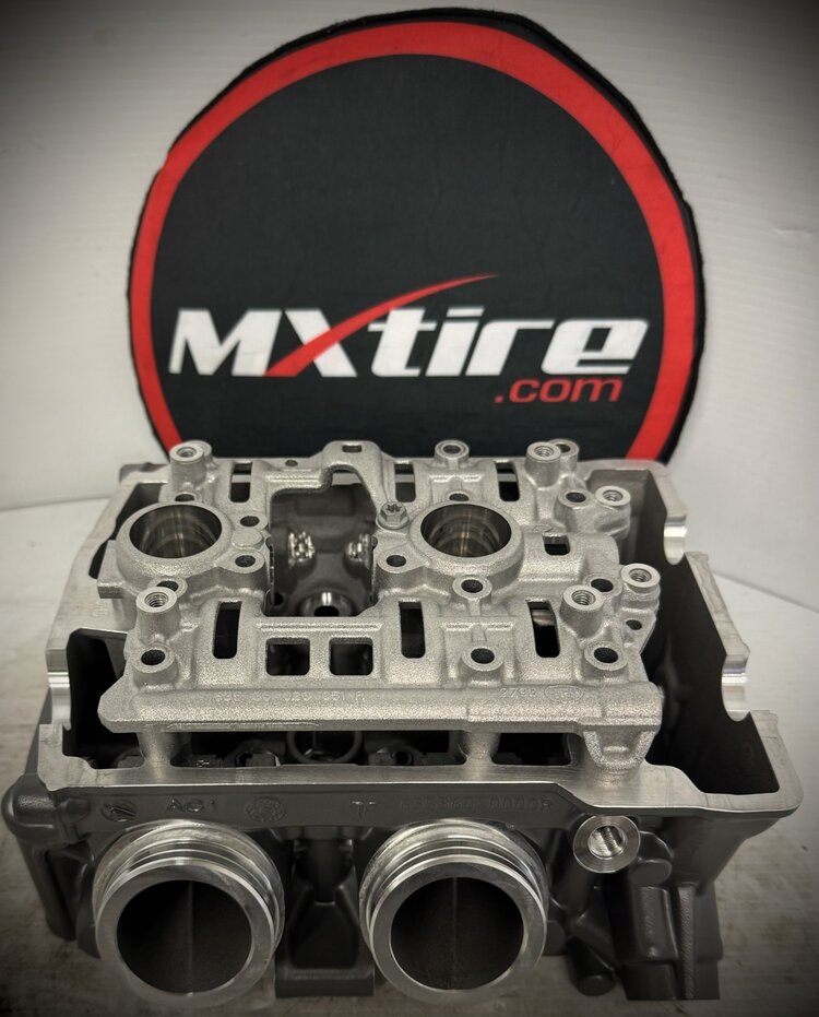 KTM / GASGAS / HUSQVARNA 6353602000024 CYLINDER HEAD CPL 2019 KTM 790 DUKE/ADVENTURE