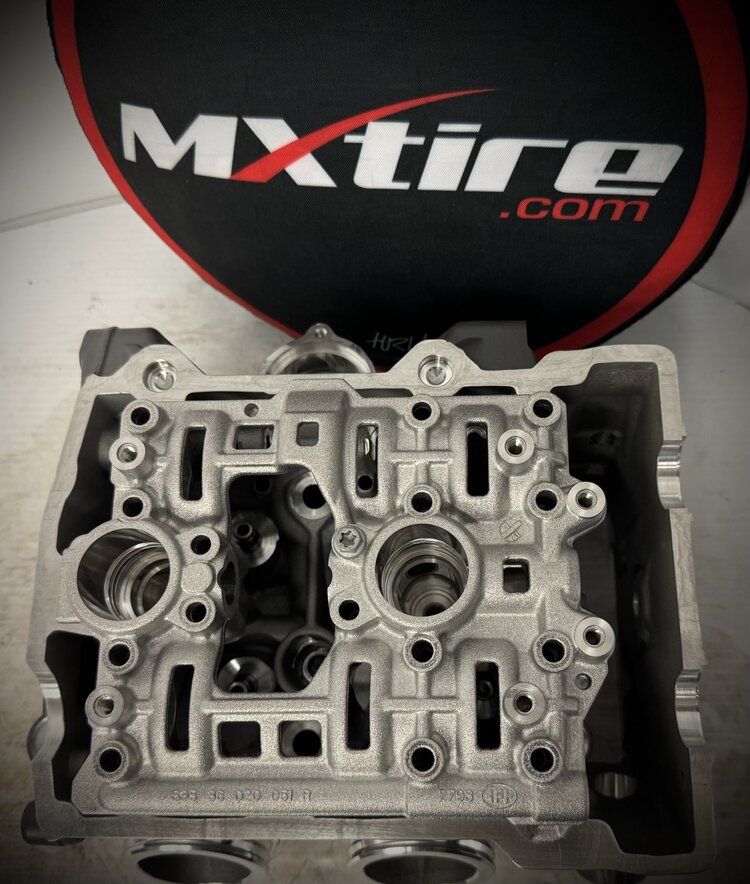 KTM / GASGAS / HUSQVARNA 6353602000024 CYLINDER HEAD CPL 2019 KTM 790 DUKE/ADVENTURE