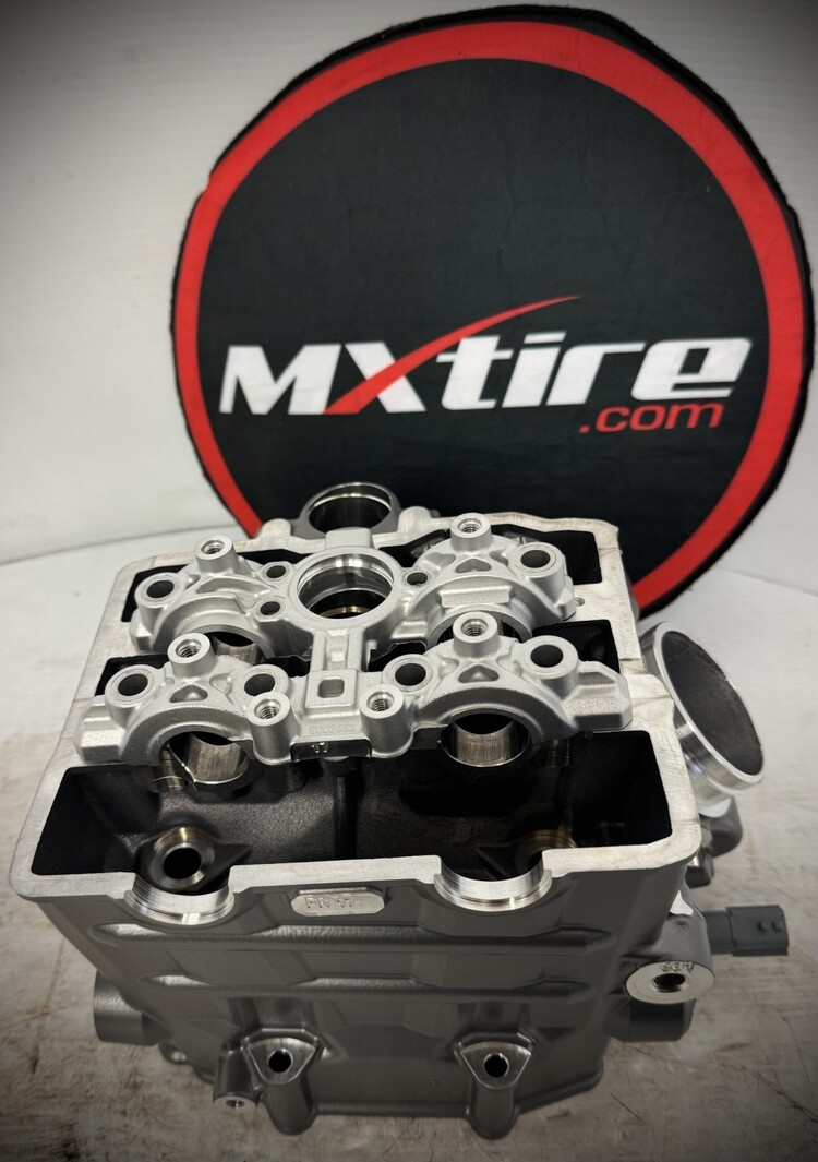 KTM 6913602010024 CYLINDER HEAD FRONT 2011-2014 KTM 1190 RC8R