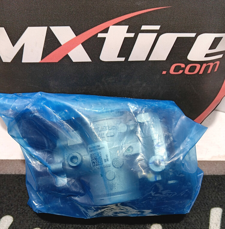 KTM / GASGAS / HUSQVARNA 55741001166 THROTTLE VALVE BODY  PREASSEMBLED 2020 KTM 150 XC-W TPI