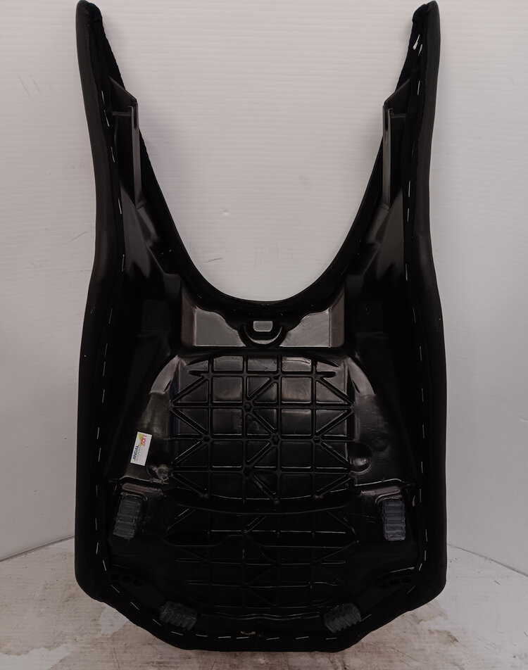 KTM / GASGAS / HUSQVARNA 94107040000 SEAT ASSEMBLY FRONT 2021-2022 KTM DUKE 200