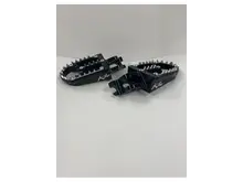 KITE KITE FOOT PEGS HONDA BB '02+ BLACK