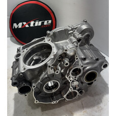 79230100144 79230100133 ENGINE CASE CPL. KTM 250, 350 EXC-F, FE '17-'19
