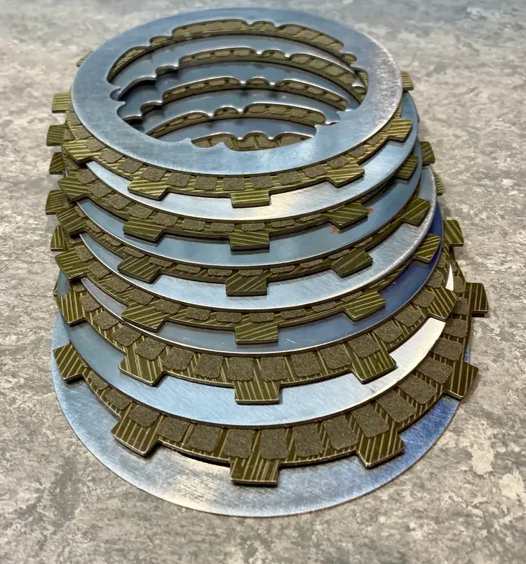 A40532010033 CLUTCH PLATE PACK 65 SX '24-'25-26