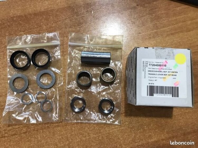 KTM / GASGAS / HUSQVARNA 00050002113 / 77204080110 TRIANGLE LEVER REP. KIT REAR KTM BIG BIKE '14-'22