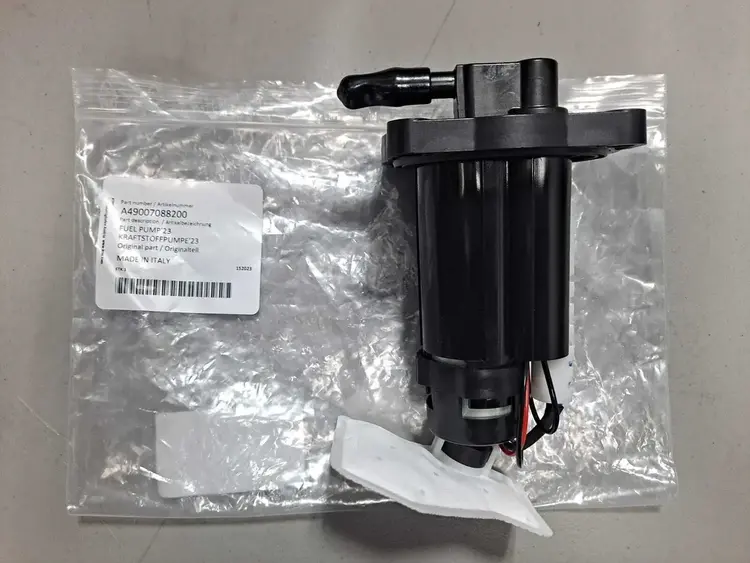 KTM / GASGAS / HUSQVARNA A49007088200 FUEL PUMP 125-500 XC XC-F '23-'25
