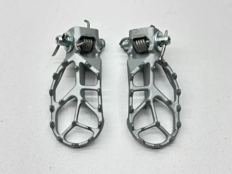 A40503037033 FOOT PEG SET KTM HUSQ. GASGAS 65 '24