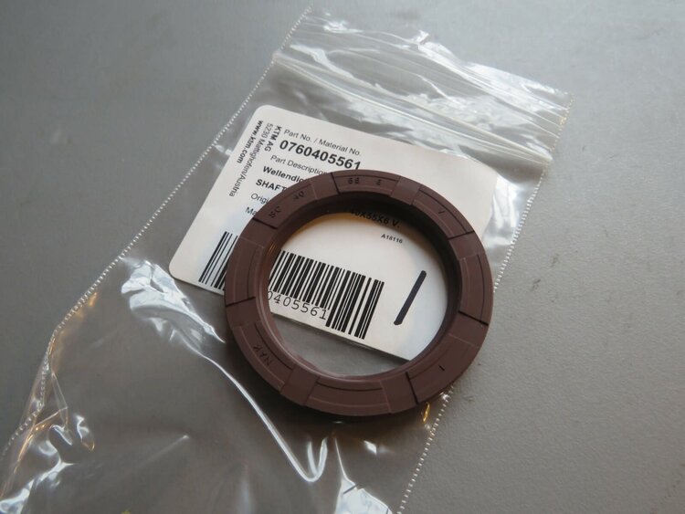 KTM 0760405561 SHAFT SEAL RING A 40X55X6 V