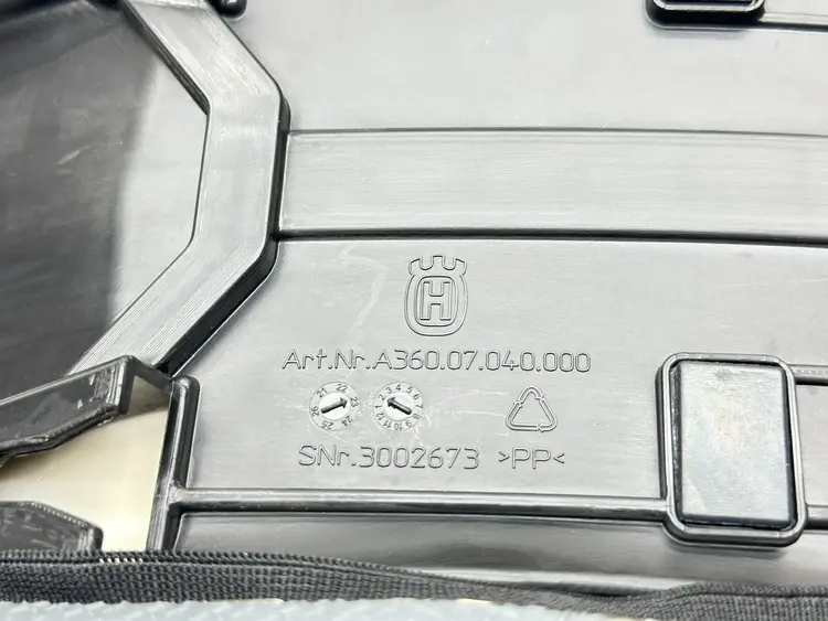 KTM / GASGAS / HUSQVARNA A36007040000BJ SEAT GRAY HUSQVARNA KTM 125-450