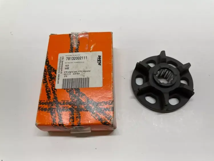 KTM / GASGAS / HUSQVARNA 78132002111 CLUTCH HUB KTM 250/ 350/ 500 13"-22"