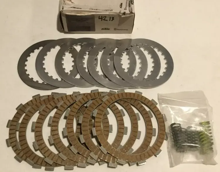 KTM / GASGAS / HUSQVARNA 50432011010 CLUTCH KIT KTM 125/ 150 SX '17-'18