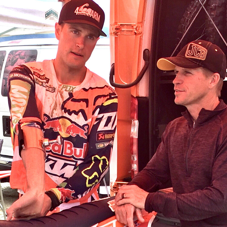 4STRONG ARM 4 STRONG ARM S/M