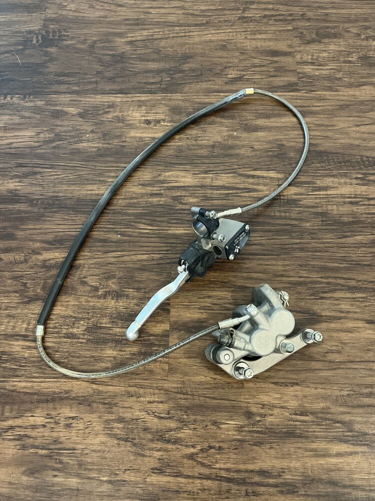 KTM / GASGAS / HUSQVARNA KTM OEM FRONT BRAKE LEVER/Master cylinder cpl. 85 SX '21+ 47213001044