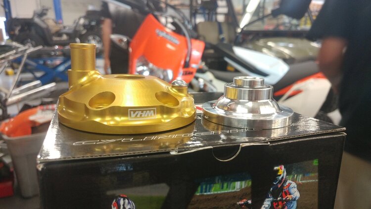 AE32281-013 VHM CYLINDER HEAD INSERT KTM 85SX, HUSQVARNA TC85, GASGAS MC85  '18-'24