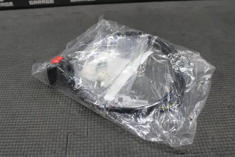 SUZUKI 37820-36E00 SUZUKI KILL SWITCH ASSEMBY, ENGINE STOP