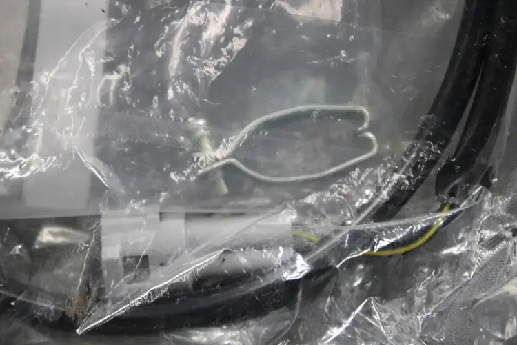 SUZUKI 37820-36E00 SUZUKI KILL SWITCH ASSEMBY, ENGINE STOP