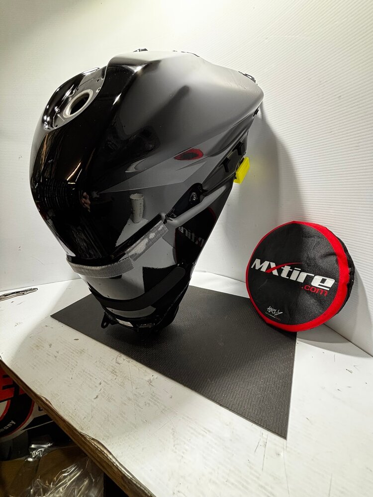 KTM / GASGAS / HUSQVARNA 61707013144CBA / 61707013100CBA FUEL TANK BLACK KTM 1290 SUPER DUKE '20-'22