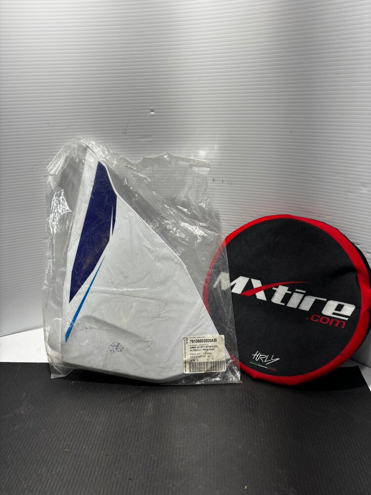 KTM / GASGAS / HUSQVARNA 79106003000ABI AIR FILTER BOX COVER LEFT KTM 125-500 SX '22