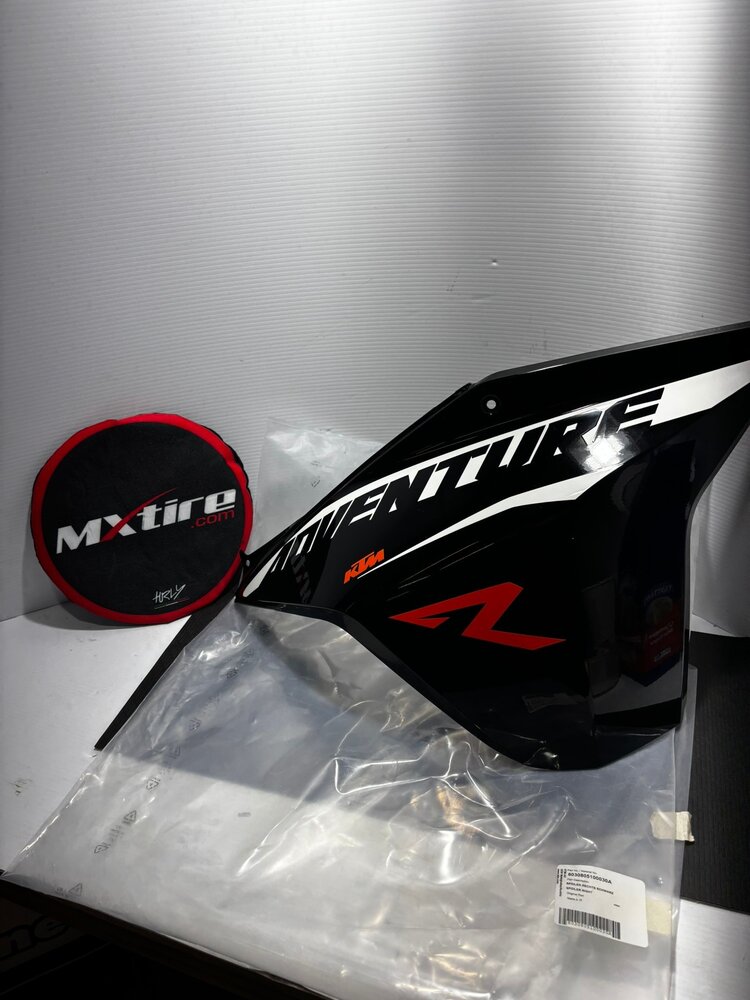 KTM / GASGAS / HUSQVARNA 6030805100030A TANK SPOILER RIGHT KTM 1190 ADVENTURE '14-'16