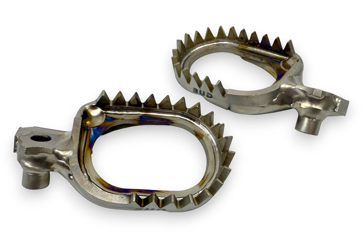 BUD RACING TITANIUM ENDURO FOOTPEGS KTM 50/65 24 AND UP