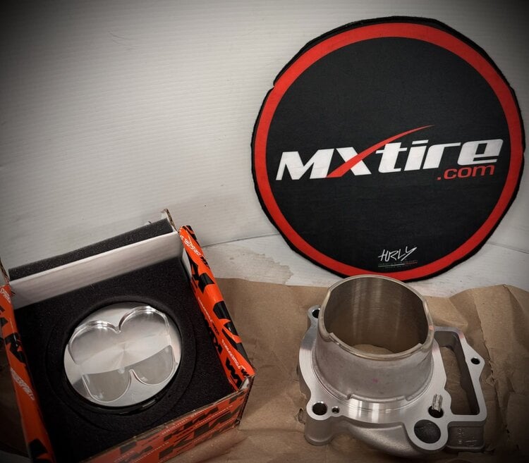 KTM / GASGAS / HUSQVARNA A46030038000 CYLINDER & PISTON KIT 250 SX-F '23-'26