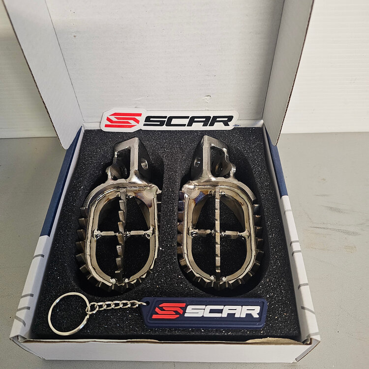 SCAR SCAR Titanium Footpegs Gripper CR125 250 CRF250 450