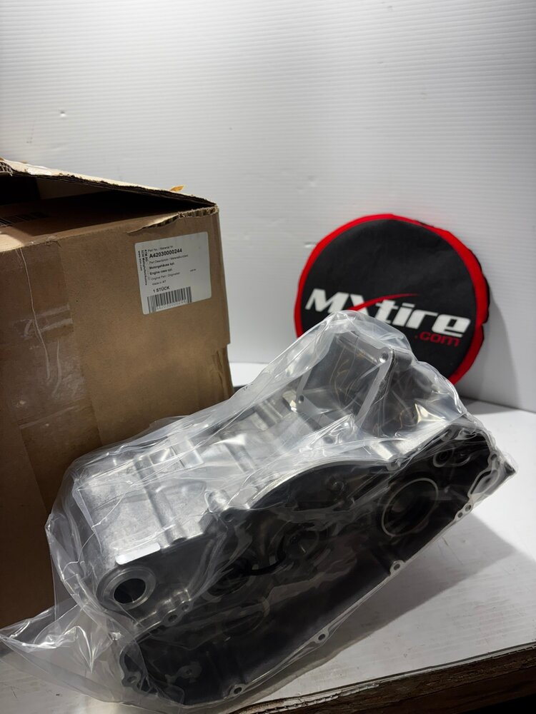 KTM / GASGAS / HUSQVARNA A42030000244 ENGINE CASE KTM HUSQVARNA GAS GAS 125 SX TC MC '23-'26