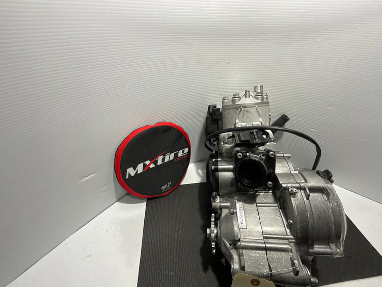 KTM / GASGAS / HUSQVARNA ‘24 GASGAS MC250 NEW ENGINE 0 HOURS