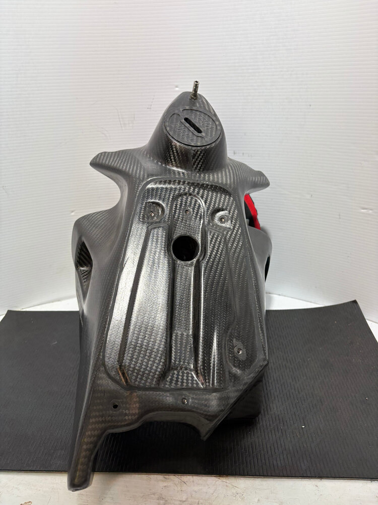 CRM Compositi CRM Compositi - Carbon Fuel Tank Husqvarna FC250/350/450 '19-'22 - HU-SE-06