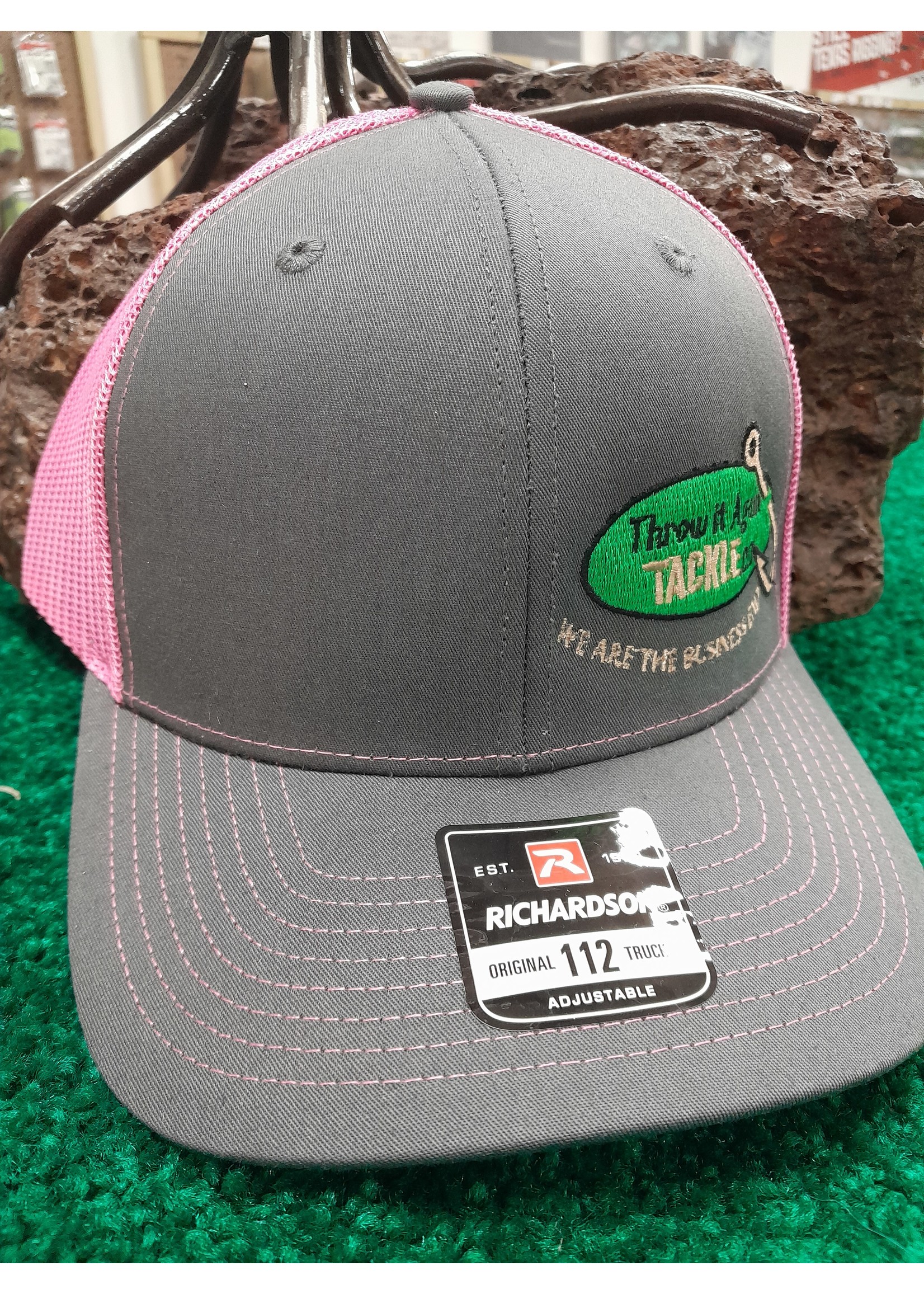 RICHARDSON HAT GREY PINK