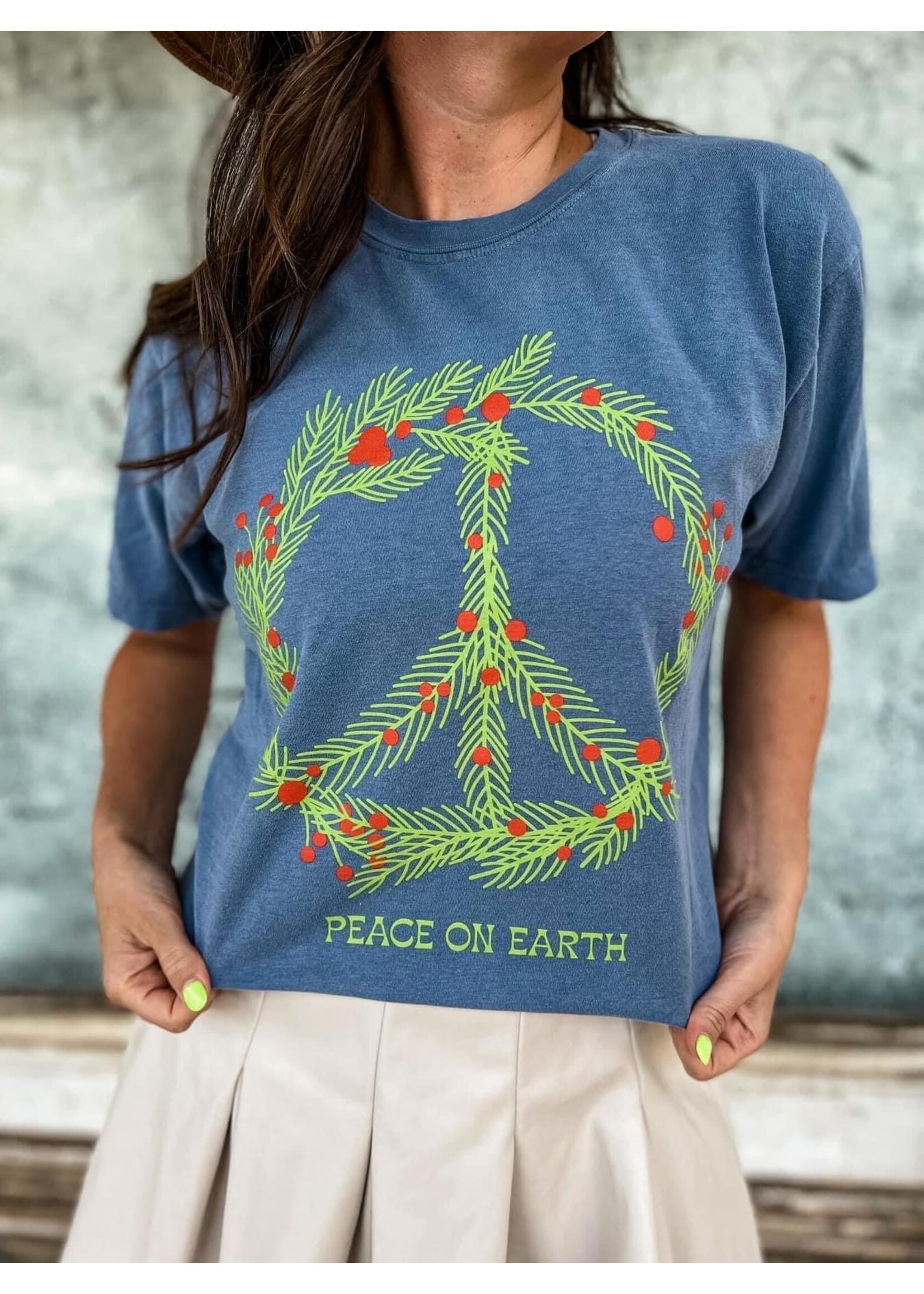 wreath peace tee