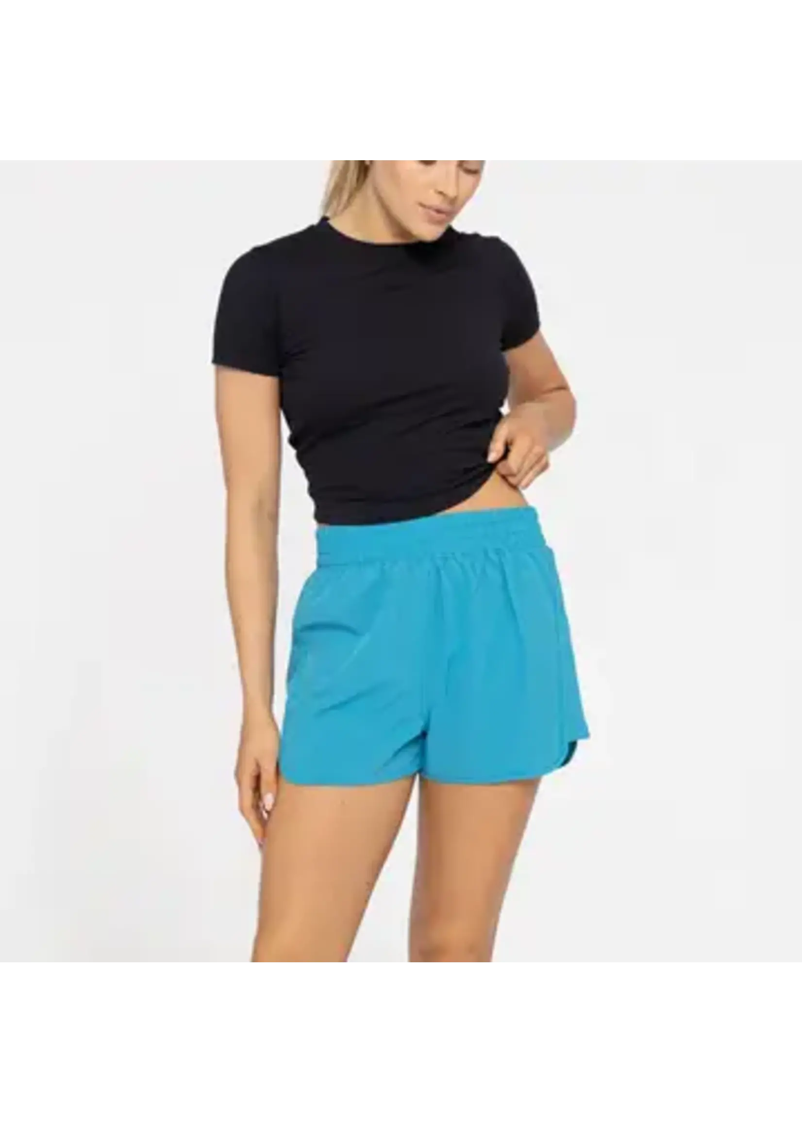 Classic Chiq Slim Fit Tee