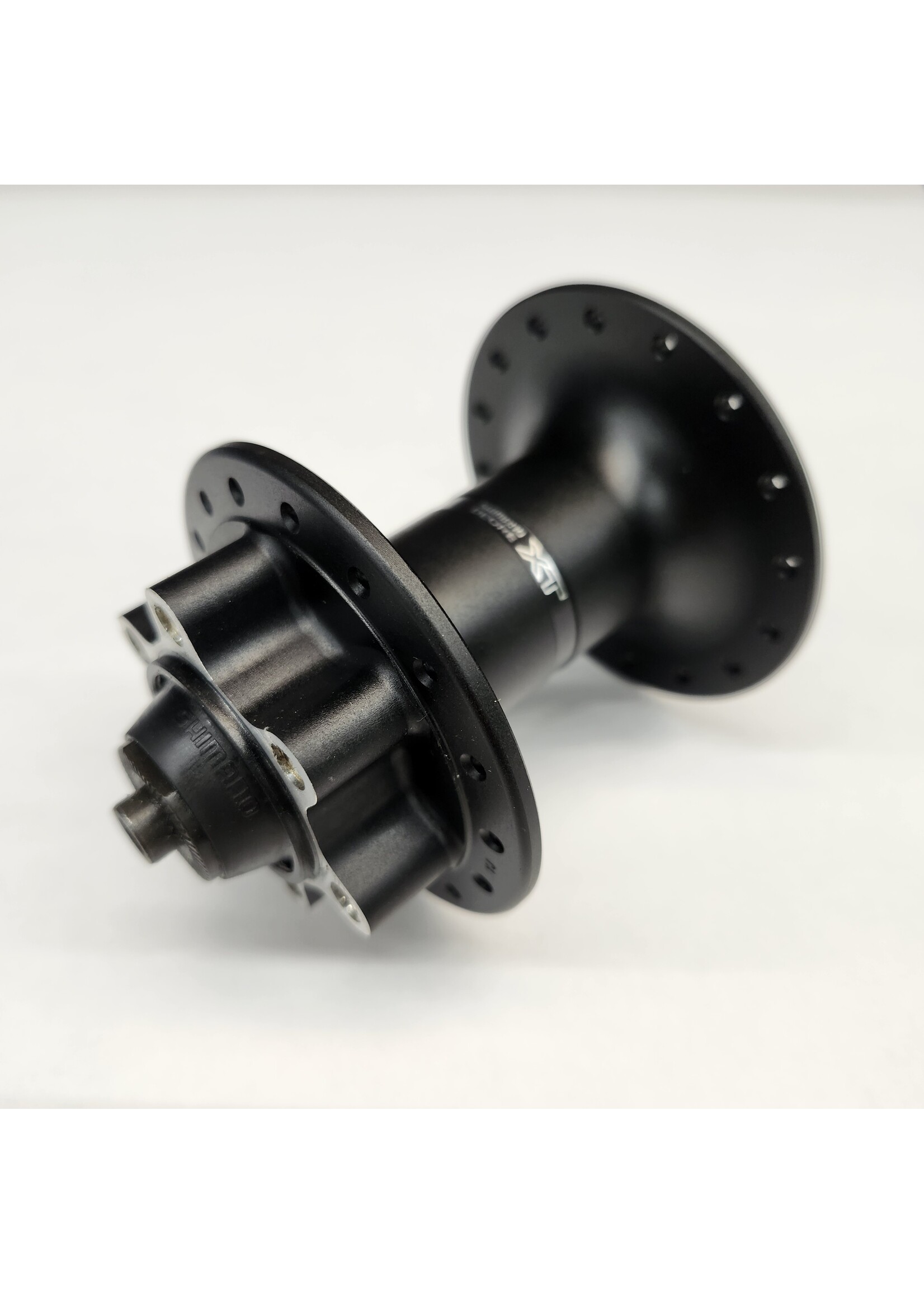Shimano XT Front Hub, 32H 6 bolt disc QR - IHBM755BL