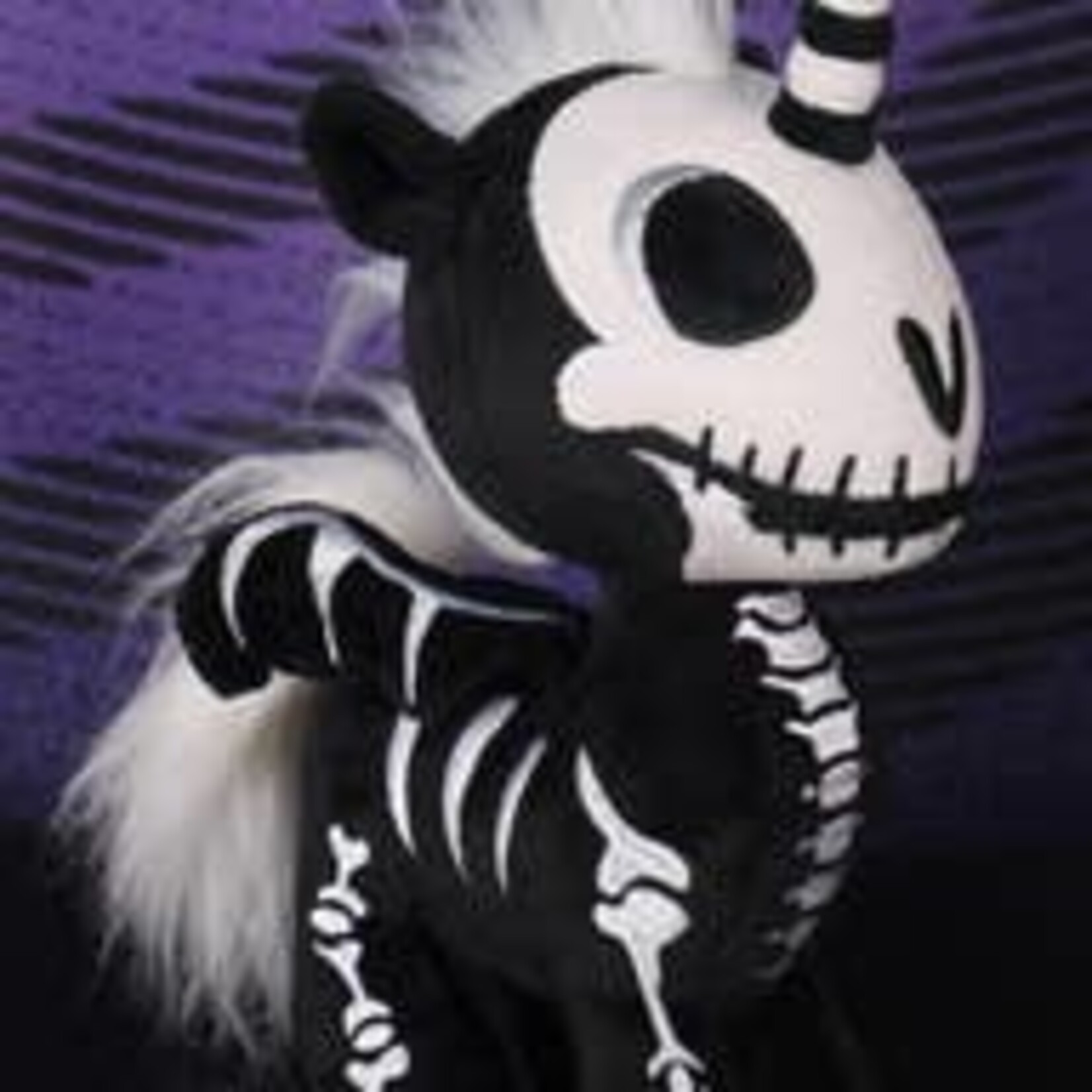 vampirefreaks Skeleton Plushies