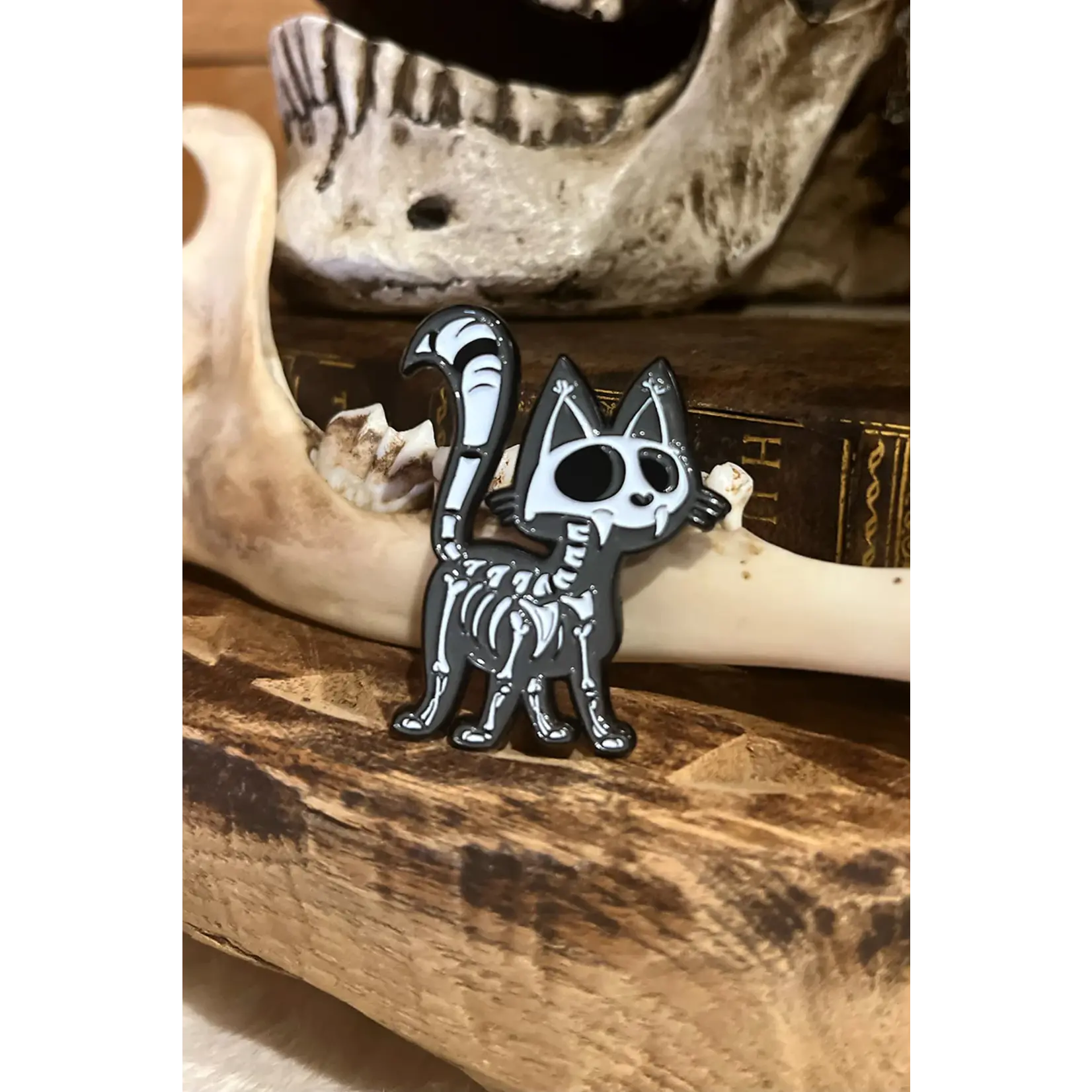 vampirefreaks Skelekitty Enamel Pin