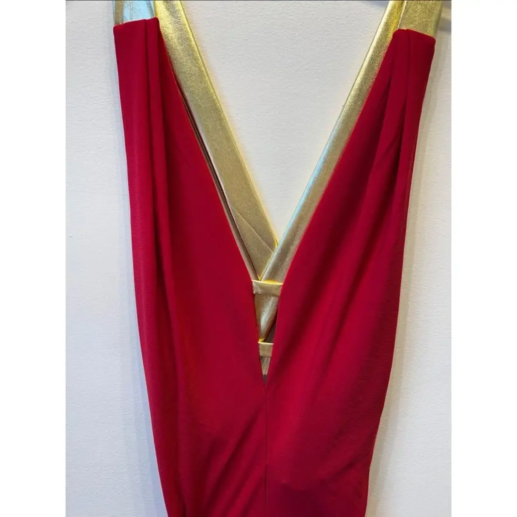 Glance SLEEVELESS DEEP V-NECKLINE MAXI DRESS  RED