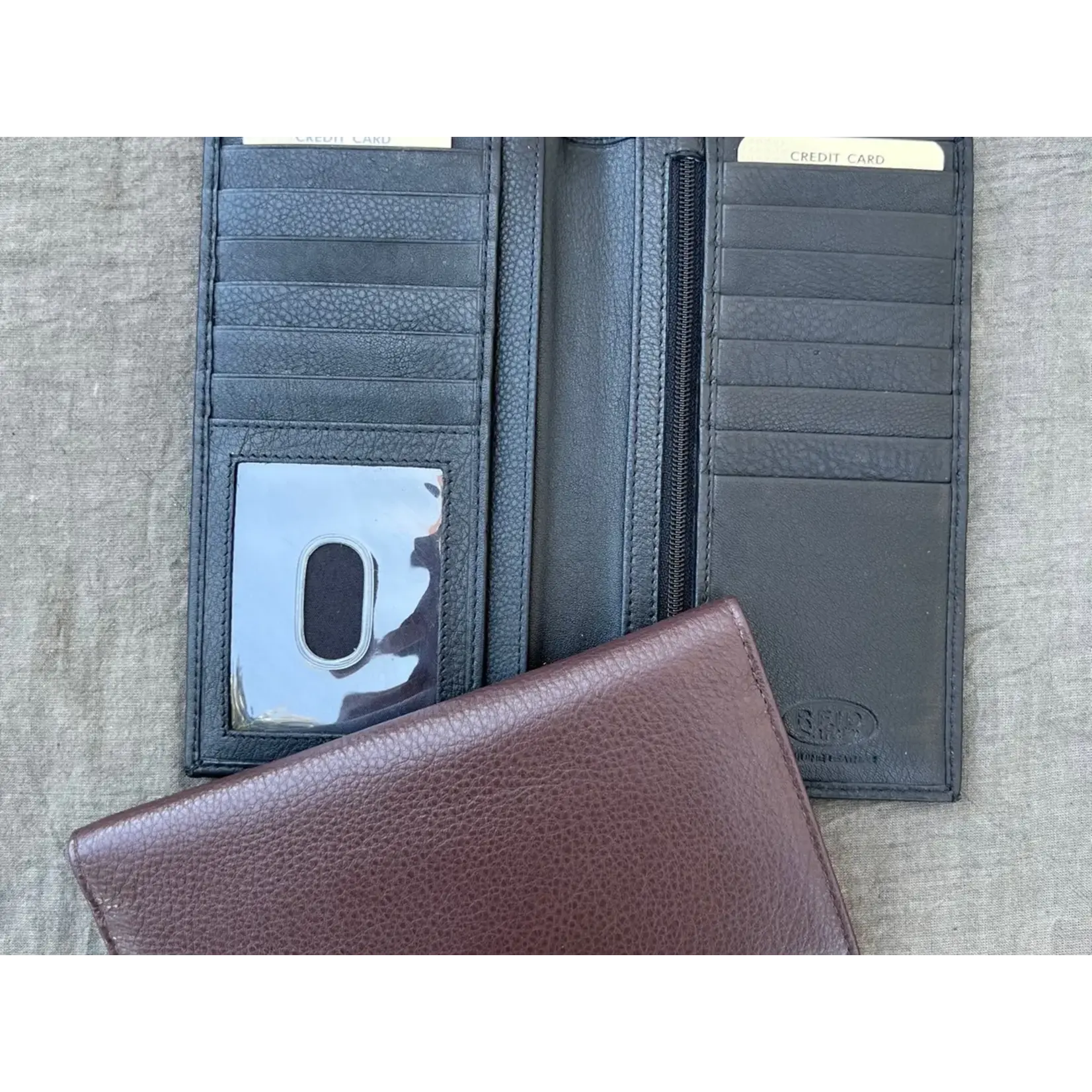 Roma Leathers Cowhide Leather Checkbook Wallet Zippered Black