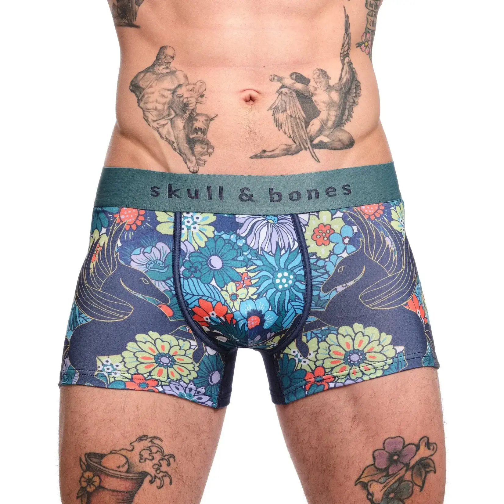 Skull & Bones Pegasus Trunk