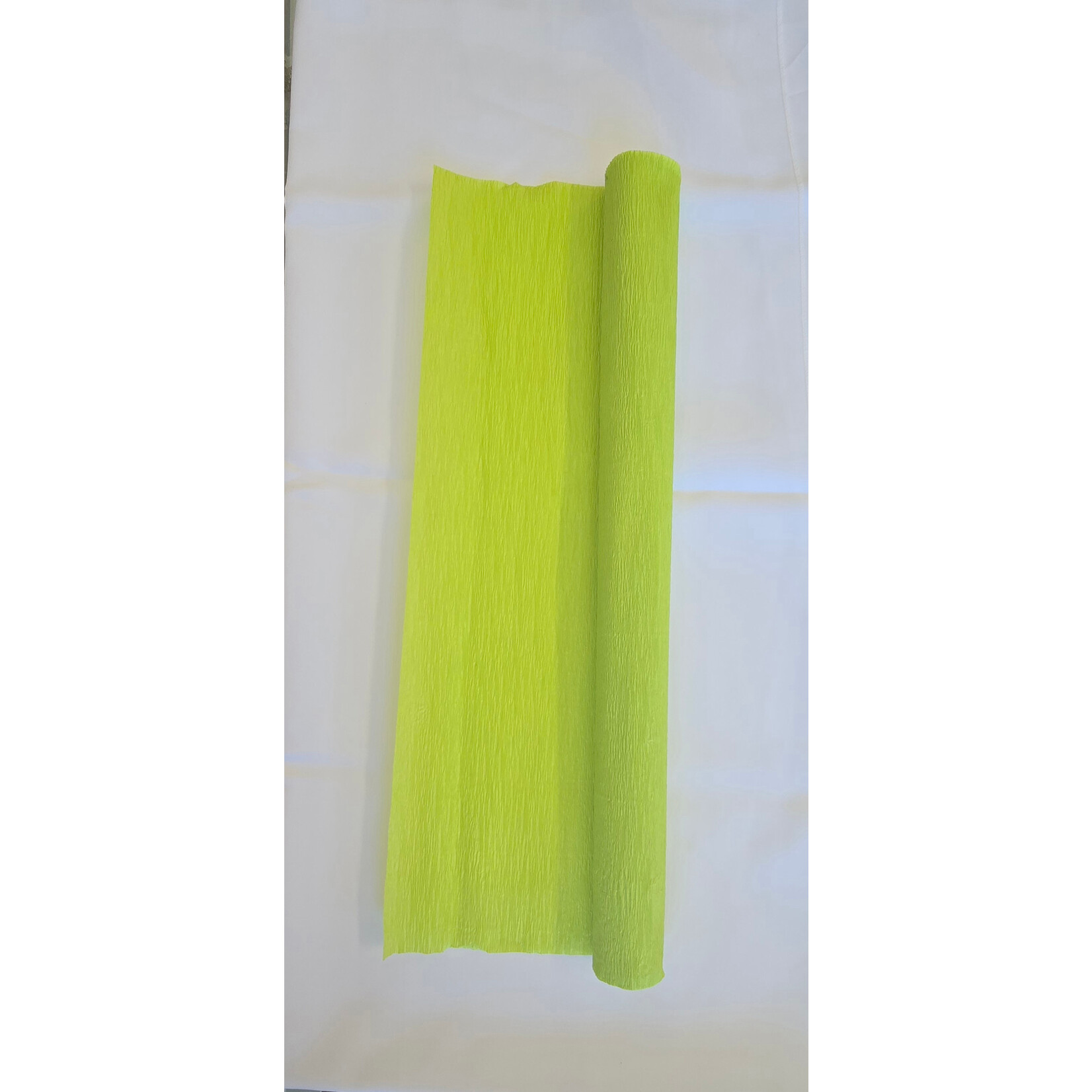 Premium Crepe Paper 20" x 10ft 1 roll - Apple Green