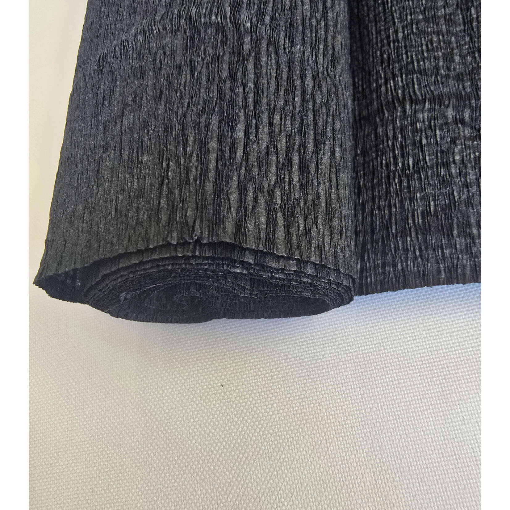Premium Crepe Paper 20" x 10ft 1 roll - Black
